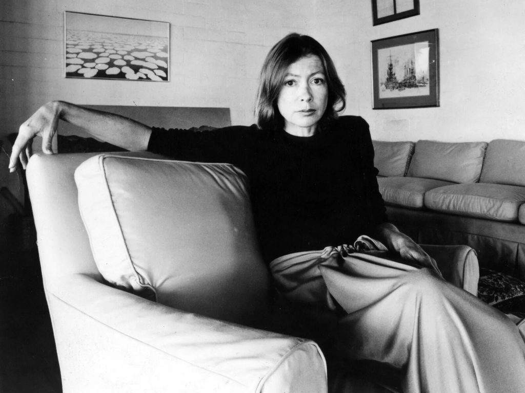 La escritora Joan Didion