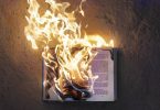 Libro en llamas